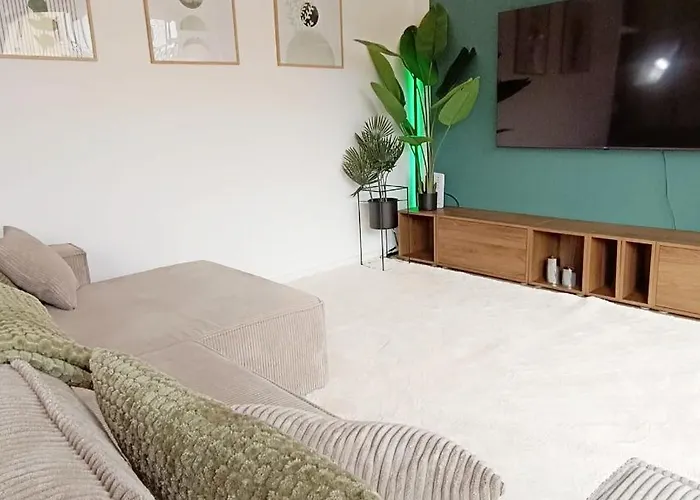 Sa Exklusives Stadtapartment Mit 3 Sz *