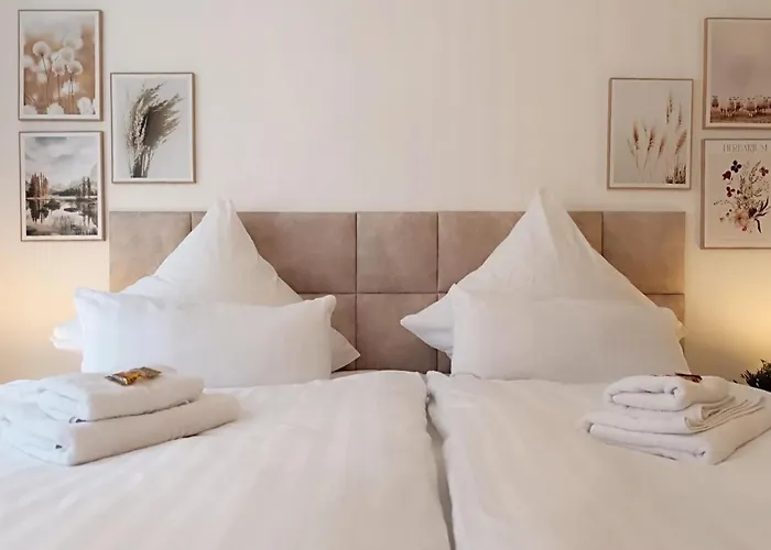 Sa Exklusives Stadtapartment Mit 3 Sz Apartman Warburg